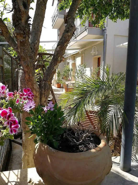 *** Alojamento de Acomodação e Pequeno-almoço Il Giardino Dei Limoni Acomodação com café da manhã Aci Castello Itália